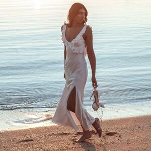 Selfie Leslie White Maxi Dress